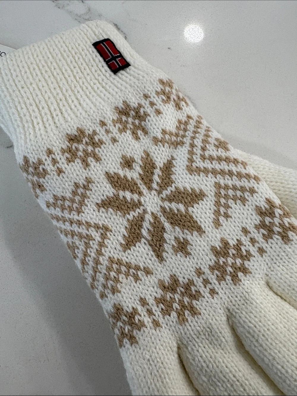Ivory White & Tan Fair Isle Knit Fleece Lined Gloves